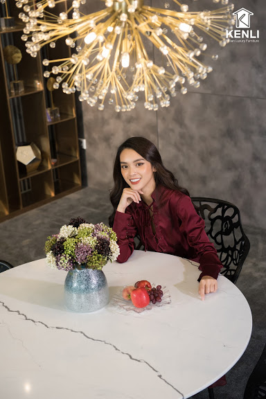 Mẫu ghế Tulip khiến không gian thêm sang trọng