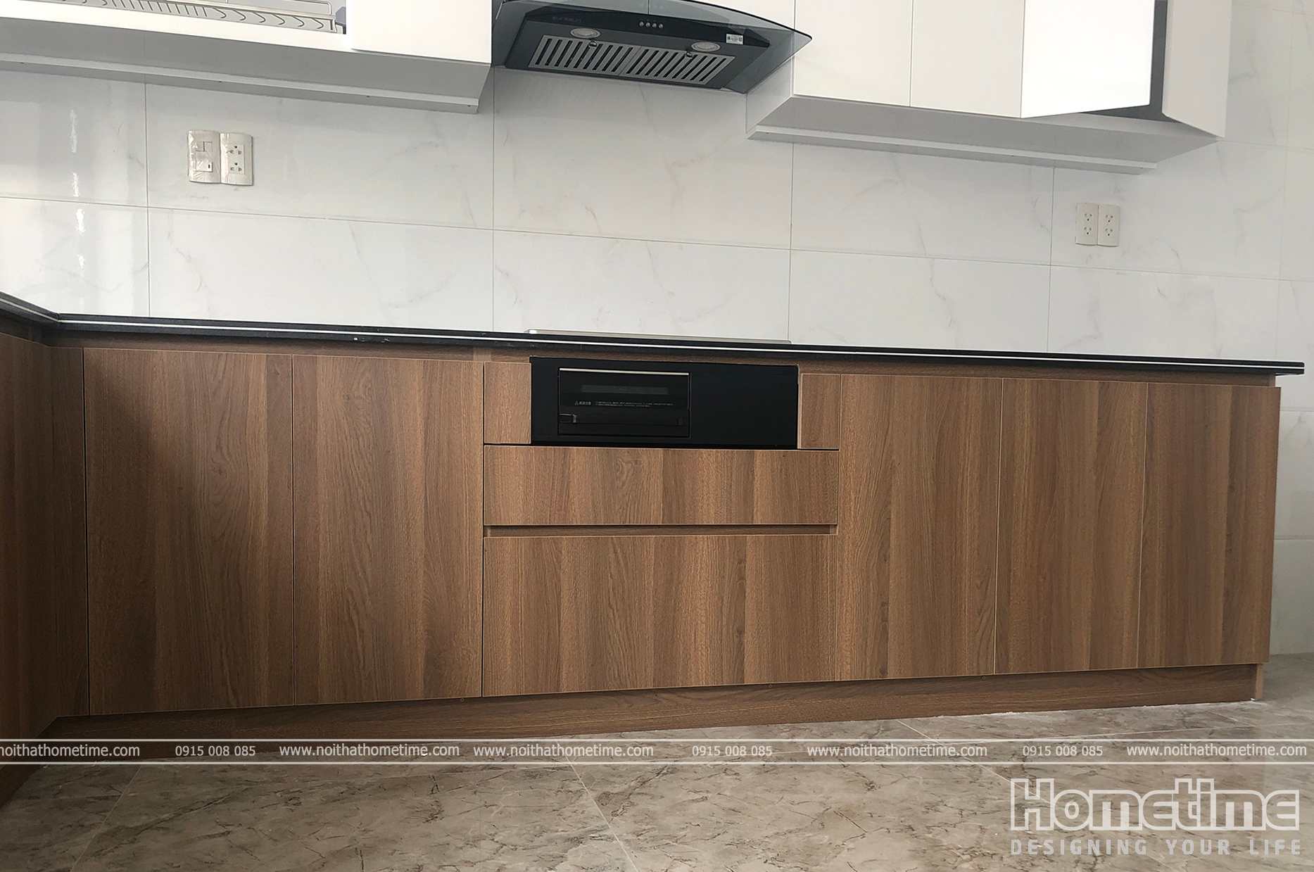 Tủ bếp dưới phủ laminate vân gỗ